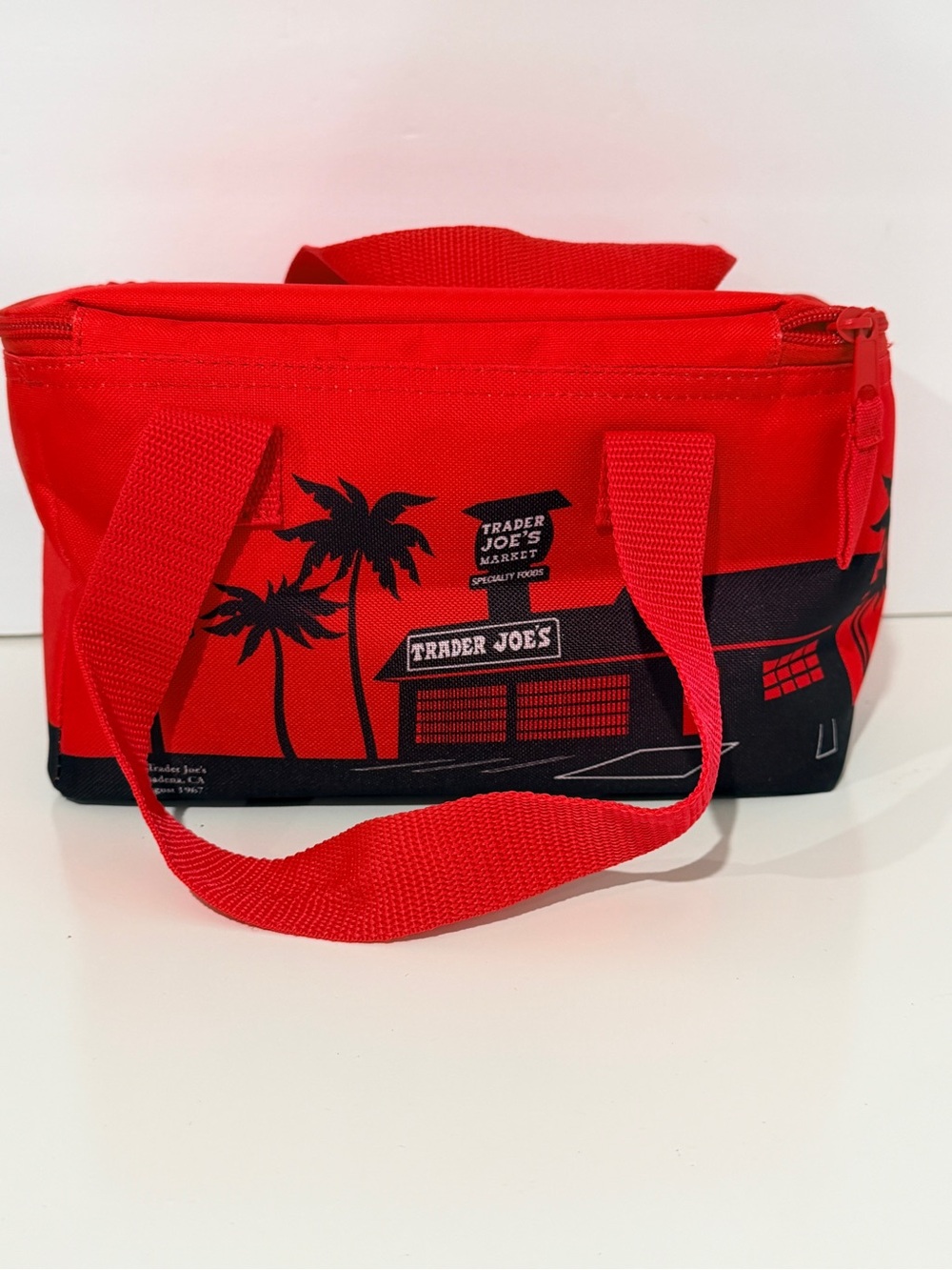 TRADER JOE'S | Red Insulated Lunch Tote - Picture 3 of 6